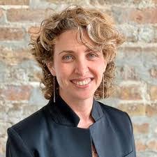 Shara Cohen's Instagram, Twitter & Facebook