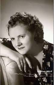 Pilar Mata,maravillosa actriz fundacional de nuestros medios,actriz de  carácter nacida en España, actriz de Radio, Teatro y Televisión, fue una de  las brillantes actrices que conformaron elenco en la versión original radial