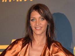 Julia paredes se confie sur sa nouvelle grossesse, ses peurs, les désagréments, le tournage de absente des écrans depuis plusieurs mois, julia paredes se consacre à sa fille luna, plus heureuse. Julia Paredes Actualites Et News En Direct