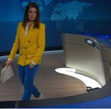 Anlass für diesen auftritt ist der „internationale tag der jogginghose. Twitter à¤ªà¤° Linda Zervakis Heute Ist Internationaler Tag Der Jogginghose Let S Fetz Tagesschau Jogginghose Tagderjogginghose Arbeitskleidung Https T Co Vxwfkj9llh