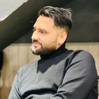 500+ "Hamza Arif" profiles