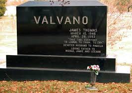 James Thomas Jim Valvano 1946 1993 Find A Grave Photos Jim Valvano College Basketball Teams Nc State Basketball