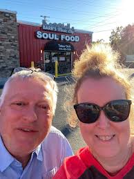 Customer appreciation at the meatloaf lady