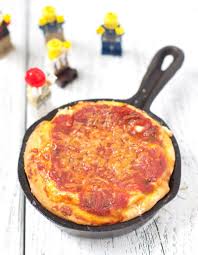 17 Genius Uses For A Teeny Tiny Miniature Cast Iron Skillet Vindulge Cast Iron Skillet Cooking Cast Iron Skillet Recipes Iron Skillet Recipes