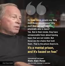 Why do people automatically leave when they get downed in Apex Legends?