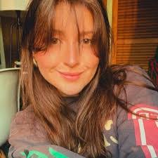 Michelle Araya's Instagram, Twitter & Facebook