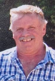 FALECEU ... o Sr. FERNANDO LUÍS DE AGUIAR BERNARDO, de 63 anos de idade,  natural de Alvorninha, Caldas da Rainha e residente que foi na Cumeira da  Cruz, Alvorninha, Caldas da Rainha.