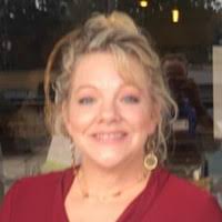 Vanessa Mccartney's Instagram, Twitter & Facebook