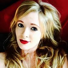 Sara Presley's Instagram, Twitter & Facebook