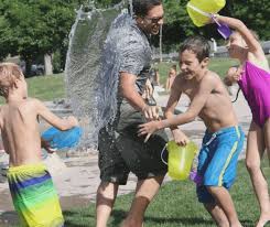Además, los juegos competitivos pueden promover las habilidades sociales. Juegos Y Deportes Recreativos Para Jovenes Y Adultos Pasalo Bien