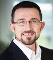 200-25_Jahresbericht RAV ALK 2022_RZ7.indd