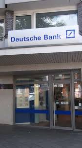 Finden sie das passende finanzprodukt oder lassen sie sich beraten. Deutsche Bank Filiale 1 Bewertung Dusseldorf Holthausen Ritastrasse Golocal