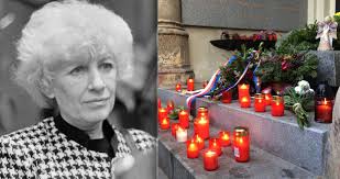 Stála při něm v dobrém i zlém, včetně jeho několikaletého věznění. Pred 22 Lety Zemrela Olga Havlova 62 Lide Za Ni V Praze Zapalili Svicky Rozumela Obycejnym Lidem Snazila Se Pomahat Zaznelo Blesk Cz