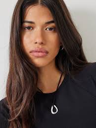 HUSH Ophelia Oval Open Pendant Necklace