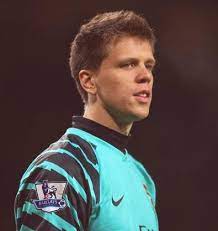 Wojtek może zostać legendą nie mniejszą niż buffon. Wojtek Szczesny Polska Home Facebook