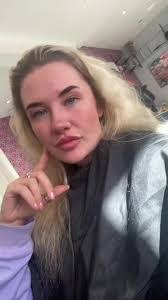 Sasha Conley's Instagram, Twitter & Facebook