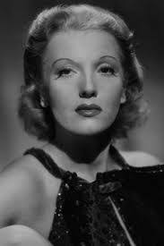 Anna Amendola's Instagram, Twitter & Facebook