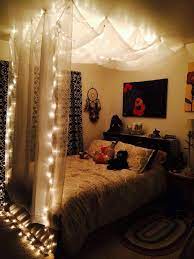 Beste betthimmel diy von diy betthimmel o fenbar. Himmelbett Selber Bauen Ein Schon Aussehendes Himmelbett Selber Bauen Cool Beds Romantic Bedroom Decor Canopy Bed Diy Bed Lights