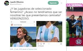 La selección femenina de fútbol de chile, también conocida como la roja femenina, es el equipo representativo de dicho país en las competiciones oficiales de fútbol femenino. Insolito Camiseta Oficial De La Seleccion Femenina Es Presentada Por Modelos En Lugar De Futbolistas