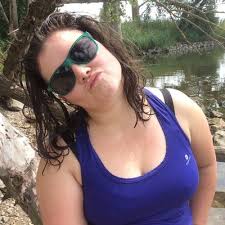 Sarah Adrian (@SanSarahAdrian)