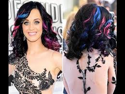 Katy Perry Black Hair With Pink Purple Blue Highlights I Want Hair Streaks Diy Hairstyles Diy Hair Extensions