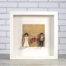 Ahorra con nuestra opción de envío gratis. Cuadro Novios Playmobil Una Boda Original