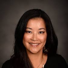 Lacey Glenn's Instagram, Twitter & Facebook