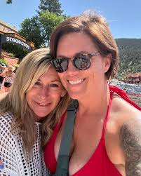 Brittney Ross (@brittney_coco) • Instagram photos and videos