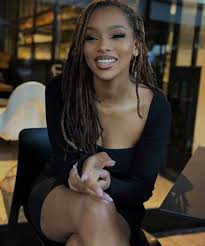 i want love that feels like home, no drama, just mature and lowkey❤️❤️