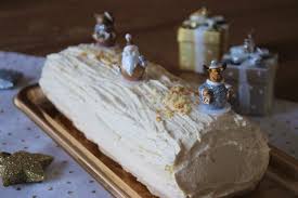 Buche Poires Caramel Au Beurre Sale Les Petits Plaisirs De Doro Dessert Caramel Au Beurre Caramel Au Beurre Sale