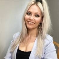 Starr Byrd's Instagram, Twitter & Facebook