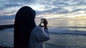 Cantiknya Senja Di Pantai Padang