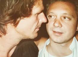 Ok members of the OC! I found some old photos from my first visit here in  2004......I was the Irish Shirley Valentine.....😮😮😮 Gerry Murray Kelly  Thayer Paul Brennan Frederick de Jonge