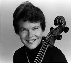 ICS Featured Artist: CONVERSATION WITH BONNIE HAMPTON