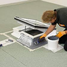 Flachdächer (abkürzung fd) sind dächer mit einer dachneigung von weniger als 10°. Flachdach Kosten Materialien Vorteile Uvm W Martz Sanierungen