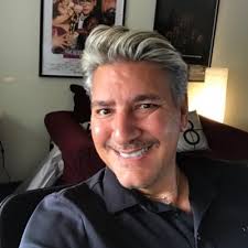 victor adams (@vicangelo1)