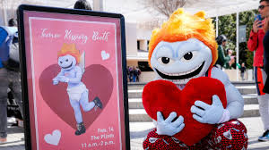 UTD Student Union on X: Did you get your picture with Valentines Day Temoc  at the Plinth? 😳👉☄️❤️ t.coFOSrusTw6G  X