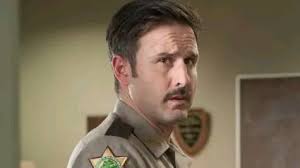 Will Dewey survive in Scream 4?