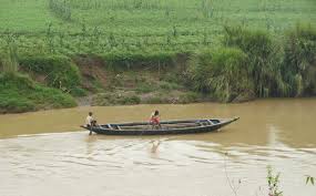 Dayung sudah ada ditangan, perahu sudah berada di air. Sampan Wikipedia Bahasa Indonesia Ensiklopedia Bebas