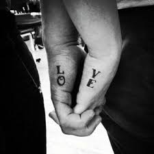 Romanticos Tatuajes Minimalistas Para Parejas Muy Originales Mejores Tatuajes Para Parejas Tatuajes A Juego Para Parejas Tatuajes De Parejas