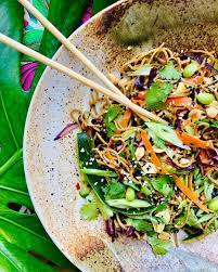 Priyanka Naik Vegan Chef On Instagram Crunchy Asian Noodle Salad Vegan Gluten Free 90 No Cook Fu Vegetarian Recipes Thai Crunch Salad Vegan Chef