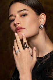 Retrouvez les Bijoux Niiki à la Bijouterie Jeanne de Fécamp.