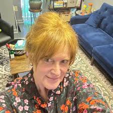 Dog walker and house cleaner needed in Ronceverte?