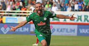 Born 24 april 1994) is a kosovan professional footballer who plays as a striker for italian club lazio and the kosovo national team. Vedat Muriqi Kimdir Kac Yasinda Ve Nereli Galatasaray Muric Transferinde Son Durum