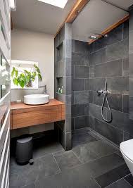 Hier Trouves Du Fotos Von Einrichtungsideen Lass Dich Inspirieren In 2020 Badezimmer Schwarz Minimalistische Bader Minimalistisches Badezimmer