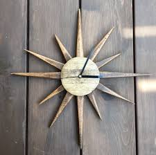 100均で理想の時計を手に入れよう 100均アイテムを活用した時計diy特集 folk 壁掛け時計 時計 100均