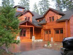 Cedar Home Stained With Lovitt S Natural Gold Oil Based Log Home Stain In Double Honey Tint 2 Cans Tint Per 5 Gallon Pail Cedar Homes Log Homes House