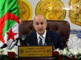 أدى وزير الدفاع الوطني السيد عماد الحزقي، صباح اليوم الجمعة 26 جوان 2020 زيارة ميدانية إلى الوحدة الترابية الصحراوية بالبرمة والفيلق الاول الترابي الصحراوي والقاعدة الجوية برمادة حيث اشرف على مواكب تقليد الرتب والأوسمة للعسكريين بمناسبة الإحتفال بالذكرى 64 لانبعاث الجيش. Ø§Ù„Ù†Øµ Ø§Ù„ÙƒØ§Ù…Ù„ Ù„ÙƒÙ„Ù…Ø© Ø±Ø¦ÙŠØ³ Ø§Ù„Ø¬Ù…Ù‡ÙˆØ±ÙŠØ© Ø¨Ù…Ù†Ø§Ø³Ø¨Ø© Ø²ÙŠØ§Ø±ØªÙ‡ Ø¥Ù„Ù‰ Ù…Ù‚Ø± ÙˆØ²Ø§Ø±Ø© Ø§Ù„Ø¯ÙØ§Ø¹ Ø§Ù„ÙˆØ·Ù†ÙŠ Ø§Ù„Ø¥Ø°Ø§Ø¹Ø© Ø§Ù„Ø¬Ø²Ø§Ø¦Ø±ÙŠØ©