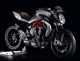 A perfect combination of aesthetics, functionality, design and ergonomics. Mv Agusta Brutal 800