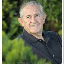 Kingdom Eschatology: The Glorious Future of the Church: Torres, Dr. Hector  P., Woodrow, Ralph, Wagner, C. Peter: 9789587370997: Amazon.com: Books